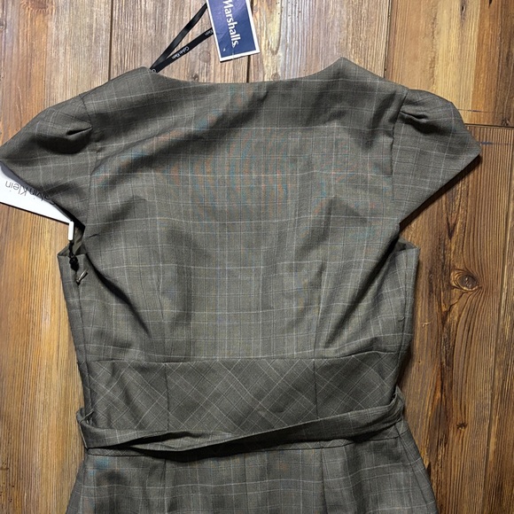 Calvin Klein Charcoal Plaid Midi Dress with Belt Sz 8 NWT - Picture 6 of 6